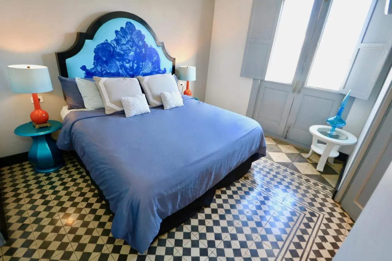 **** Hotel Monastery Art Suites Puerto Rico